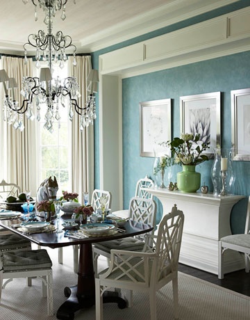 blue & white house beautiful