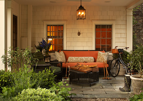 outdoor trad home